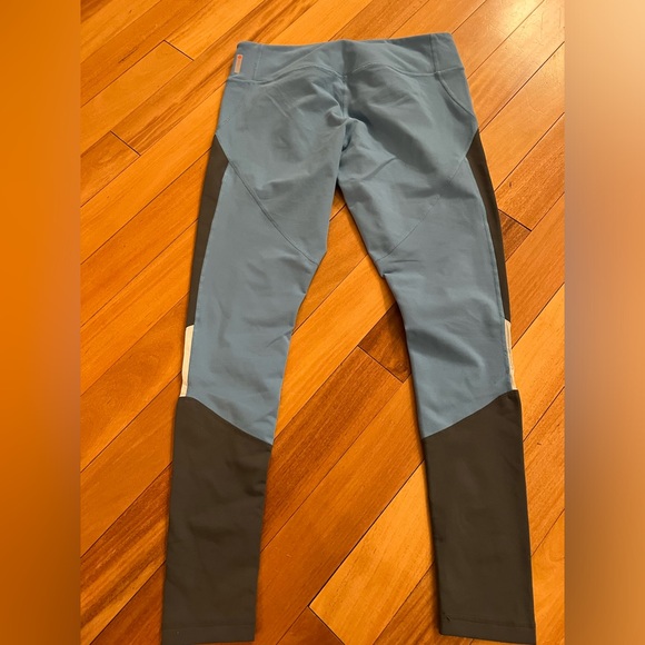 Size large Zella leggings - Picture 2 of 3